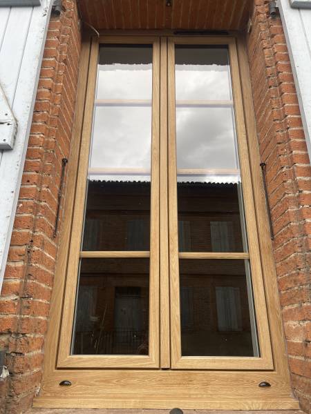 Vente et installation de fenêtres PVC imitation bois à Villenouvelle (31) en Haute-Garonn